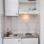 6872a Baška Voda